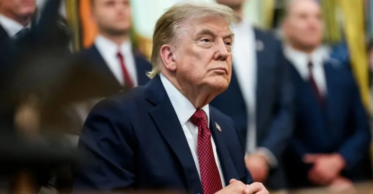 donald-trump-iran-hormuz-strait-warning-us-iran-conflict