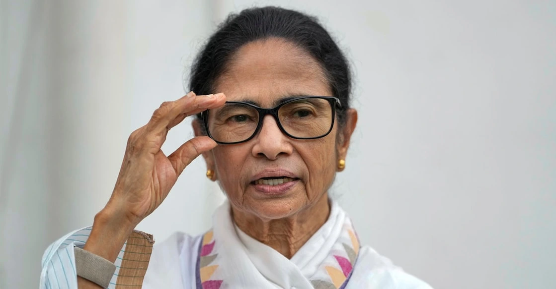 mamata-banerjee-indranil-sen-ed-probe-money-transfer-west-bengal