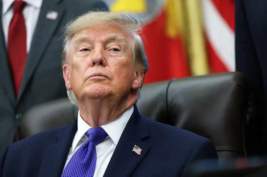 trump-iran-strike-warning-strait-of-hormuz-tensions
